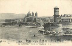 CPA Marseille Fort St Jean et Cathedrale 