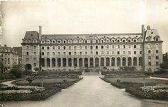 CPA Rennes I et V Le Palais St Georges et le Square 