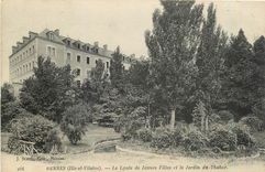 CPA Rennes Ille et Vilaine Le Lycee de Jeunes Filles et le Jardin du Thabor 
