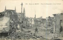 CPA Ruines de Reims Place St Thimothee et rue St Sixte 