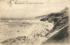 CPA Wimereux Les falaises par gros temps 