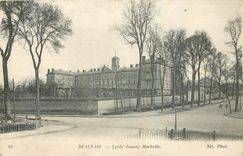 CPA Beauvais Lycee Jeanne Hachette 