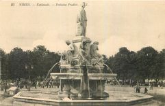 CPA Nimes Esplanade Fontaine Pradier 