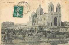 CPA Marseille La Cathedrale 