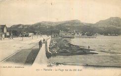 CPA Marseille La Plage vue du cote droit 