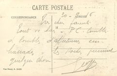 CPA Reims dans sa deuxieme annee de bombardement La cathedrale incendiee par les Allemands La Cathed