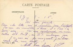 CPA Reims dans sa deuxieme annee de bombardement La cathedrale incendiee par les Allemands facade la