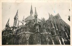 CPA Reims La Cathedrale Abside prise d'une facon originale 