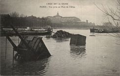 Raw CPA of the Seine Paris Seen from of Alma