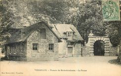 CPA Versailles Hameau de Marie Antoinette La Ferme 