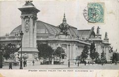 CPA Paris Grand Palais vu du pont Alexandre III 
