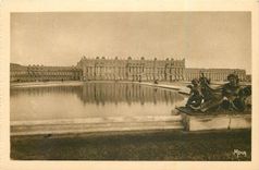 CPA Les Petits Tableaux de Versailles Le Chateau facade sur le Parc et les Parterres d'Eau 