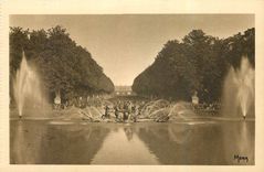 CPA Les Petits Tableaux de Versailles Le Char d'Apollon le Tapis Vert et le Chateau 
