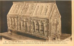 CPA Eglise de Mozac Chasse de St Calmin email champleve de Limoges Contient les reliques de St Calmi