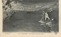 CPA Arcy sur Cure Les Grottes Lavoir des Fees 
