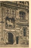 CPA La Douce France Chateaux de la Loire Chateau de Blois Aile Louis XII Le Portail 