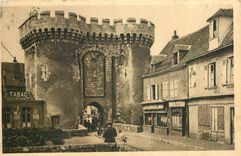 CPA Chartres Eure et Loir La Porte Guillaume Tabac