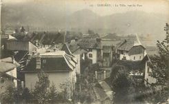 CPA Samoens La Ville vue du Parc 