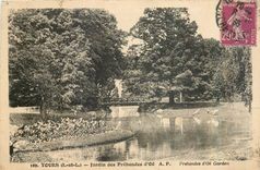 CPA Tours I et L Jardin des Prebendes 