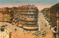 CPA Marseille Le Cour du Port et Rue 