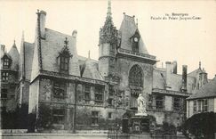 CPA Bourges Facade du Palais Jacques Coeur 