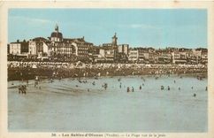 CPA Les Sables d'Olonne Vendee La Plage vue de la Jetee 