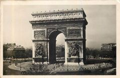 CPA Paris L'Arc de Triomphe de l'Etoile 