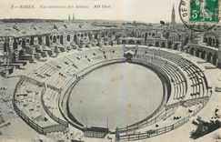 CPA Nimes Vue interieure des Arenes 