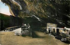 CPM Archambault Caves souterraines du  Clos La Perriere