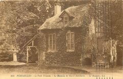 CPA Versailles Le Petit Trianon Le Hameau de Marie Antoinette Le Boudoir 
