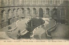 CPA Paris Le Louvre Cour du Manege 