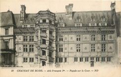CPA Chateau de Blois Aile Francois Ier Facade sur la Cour 
