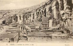 CPA Nimes Interieur des Arenes 