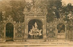 CPA Nancy Place Stanislas La Fontaine d'Amphitrite Grilles de Jean Lamour 
