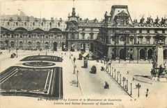 CPA Paris Le Louvre et le Monument de Gambetta 