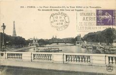 CPA Paris Le Pont Alexandre III la Tour Eiffel et le Trocadero 
