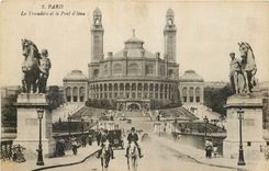 CPA Paris Le Trocadero et le Pont d'Iena 