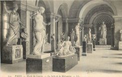 CPA Paris Musee du Louvre La Salle de la Melpomene 