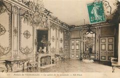CPA Palais de Versailles Le salon de la pendule 