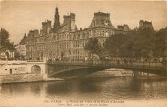 CPA Paris L'Hotel de Ville et le Pont d'Arcole 