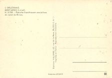 CPM L'Orleanais Montargis Loiret Peniche franchissant une ecluse du canal de Briare 