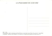 CPM La Pyramide du Louvre par Benoit Perrin