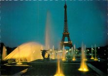 CPM Paris et ses Merveilles La Tour Eiffel 