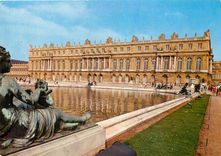 CPM Versailles Vue arriere du Chateau Le Rhone 