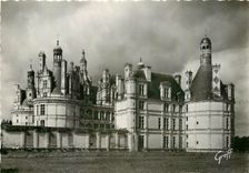CPM En Touraine Chambord Loir et Cher Le Chateau facade Est 