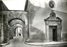 CPM Cote d'Azur Saint Tropez Var La montee de la Misericorde 