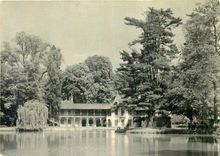 CPM Chateau de Versailles Petit Trianon Le Hameau La Maison de la Reine 
