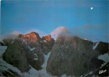 CPM Hautes Pyrenees Premieres lueurs de l'aube sur le Vignemale 