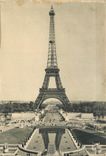 CPA Paris et ses Merveilles La Tour Eiffel prise des Jardins du Palais de Chaillot 