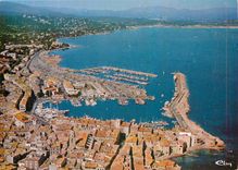 CPM Saint Tropez (Var) Vue generale aerienne